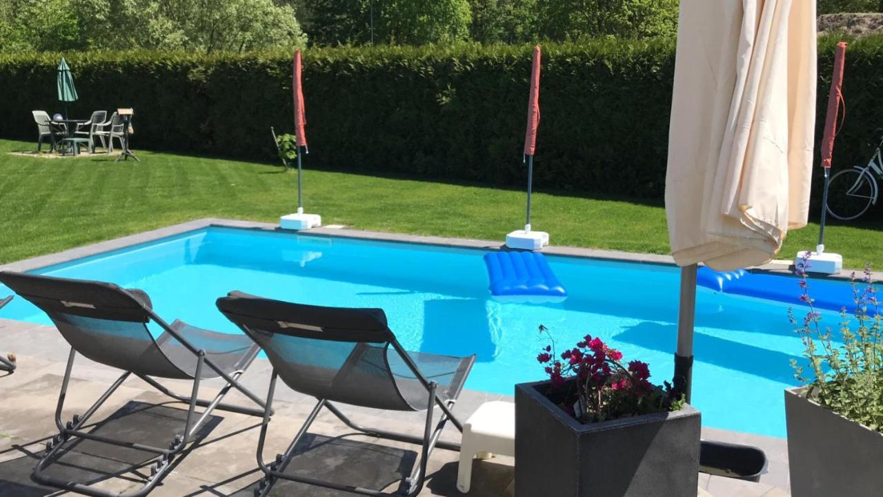 B&B Maison Saint Tropez ไอนด์โฮเวน ภายนอก รูปภาพ