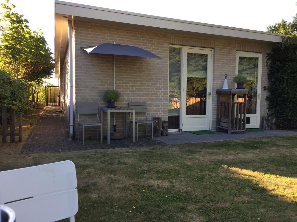B&B Maison Saint Tropez ไอนด์โฮเวน ภายนอก รูปภาพ